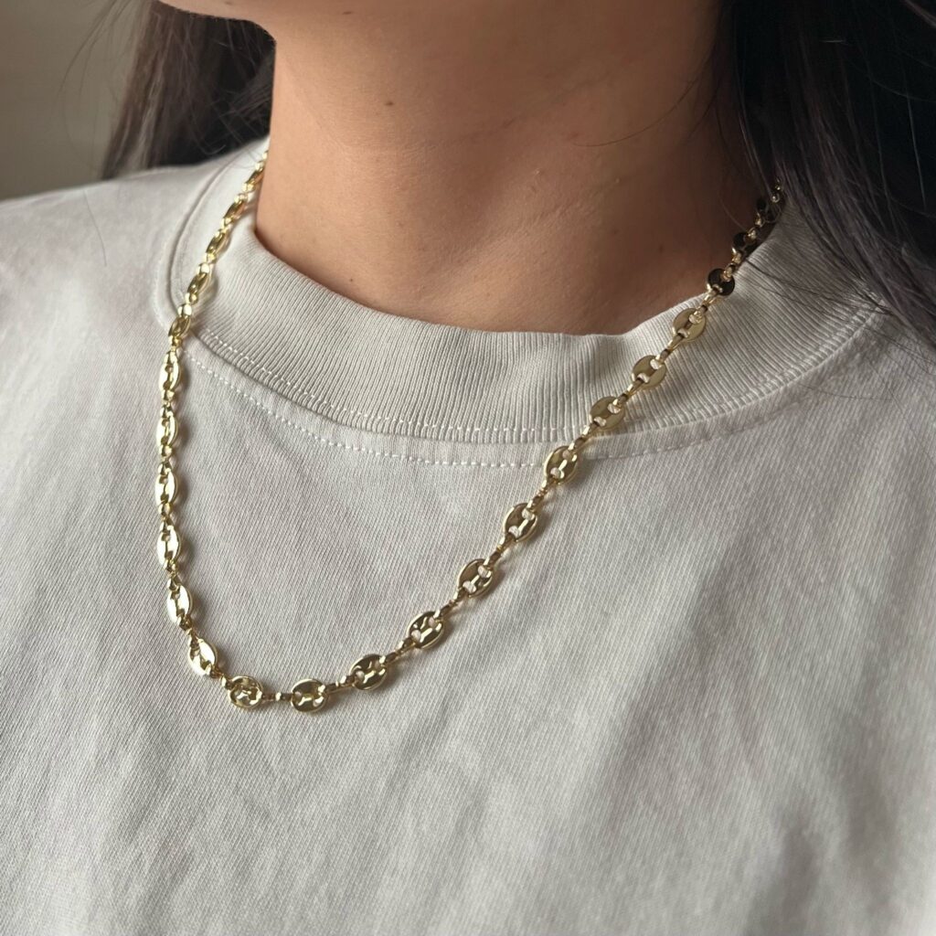 Collana Rea light